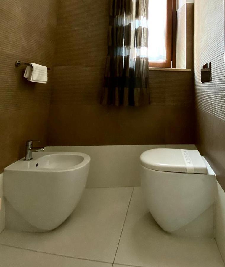 Iamartino Quality Rooms Termoli Esterno foto